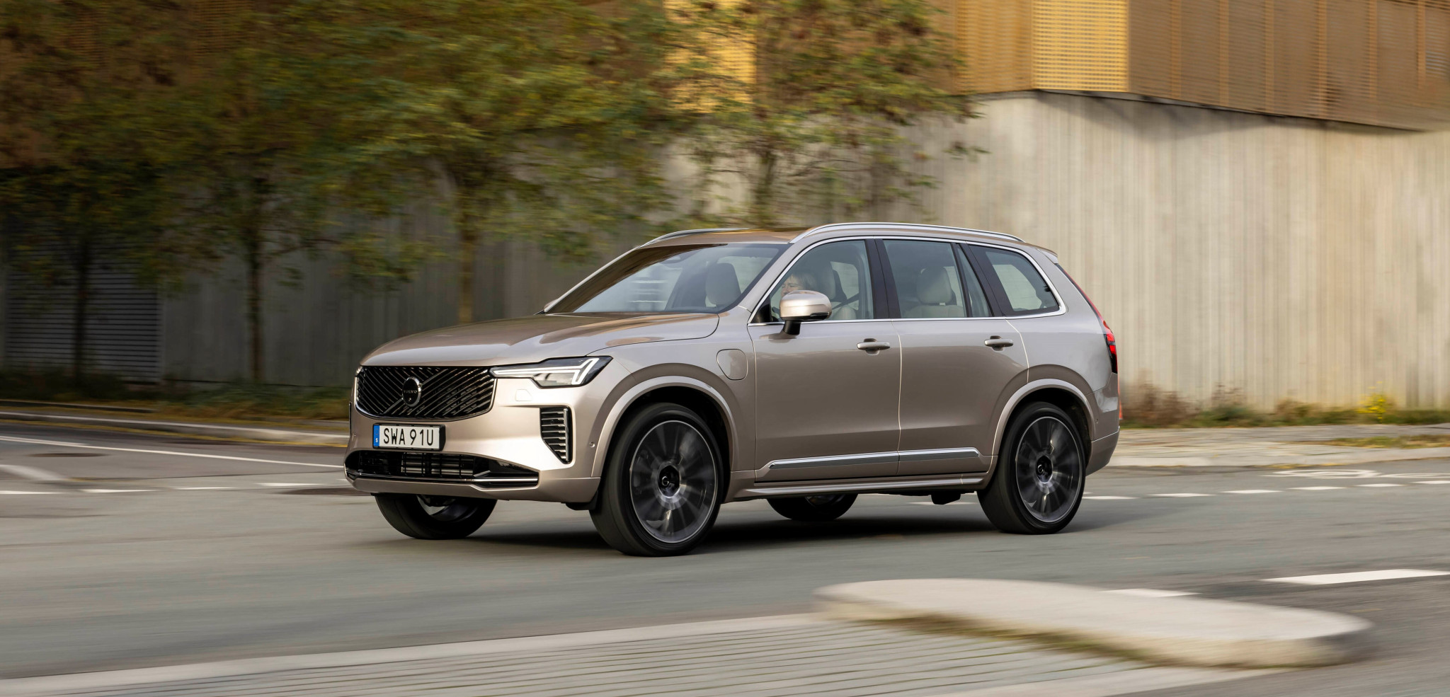 Newsbild Volvo EX90 als Plugin Hybrid