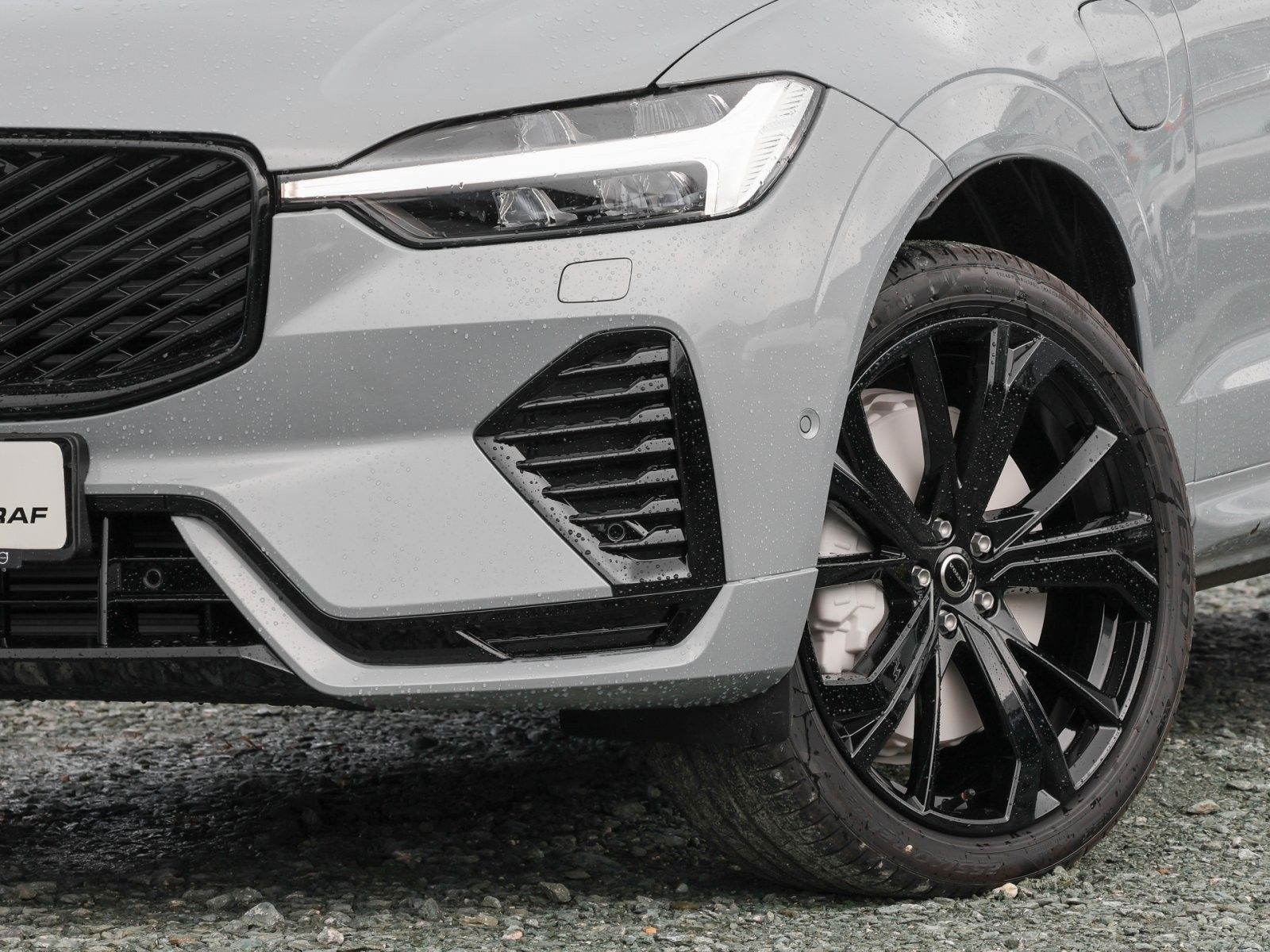 Fahrzeugabbildung Volvo XC60 Plus Black Edition T8 PHEV