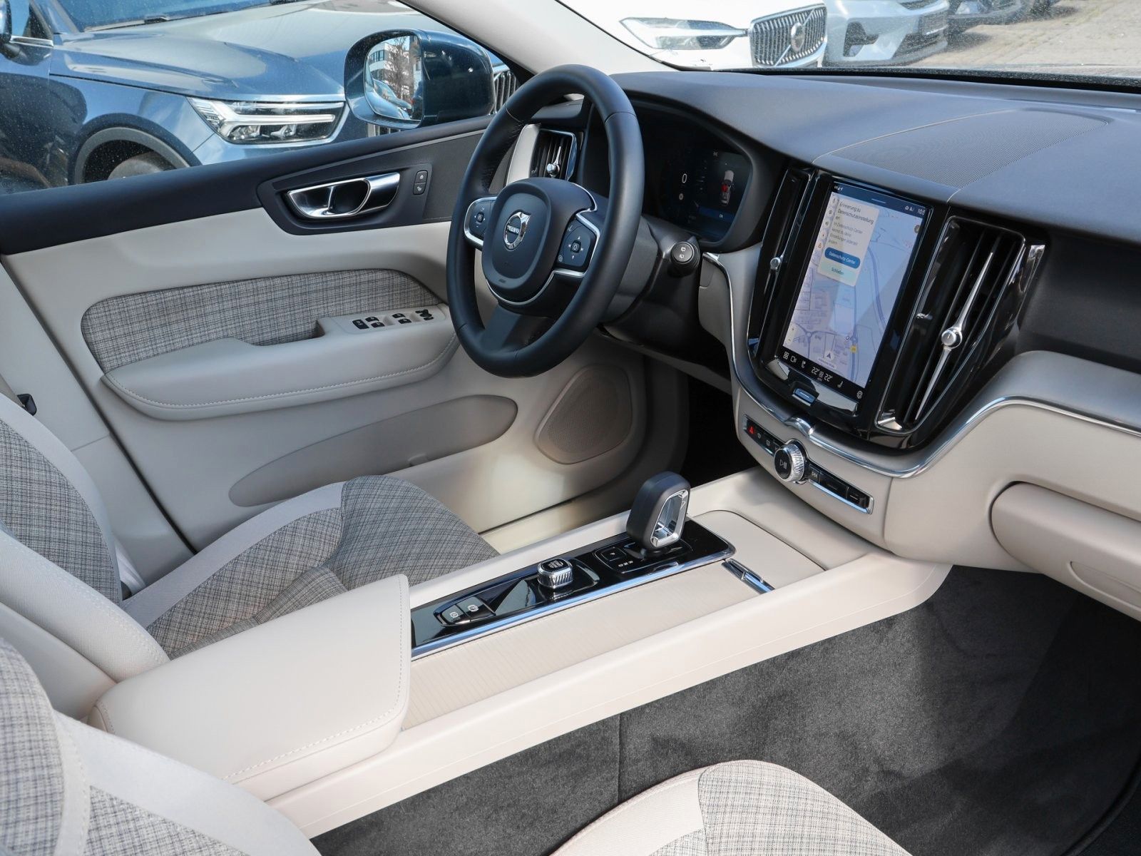 Fahrzeugabbildung Volvo XC60 Inscription Expression Recharge PHEV