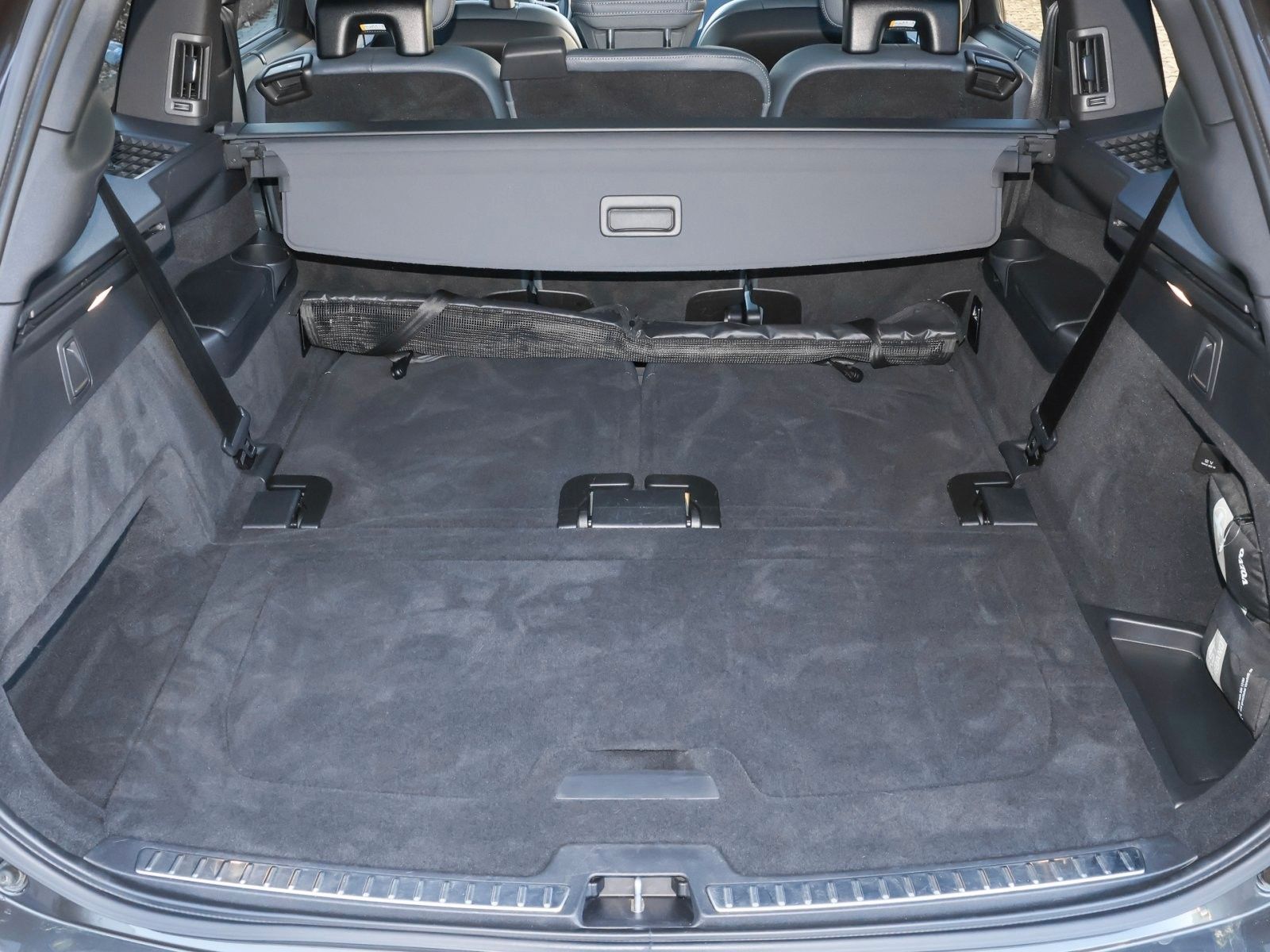 Fahrzeugabbildung Volvo XC90 Inscription Expression Recharge PHEV