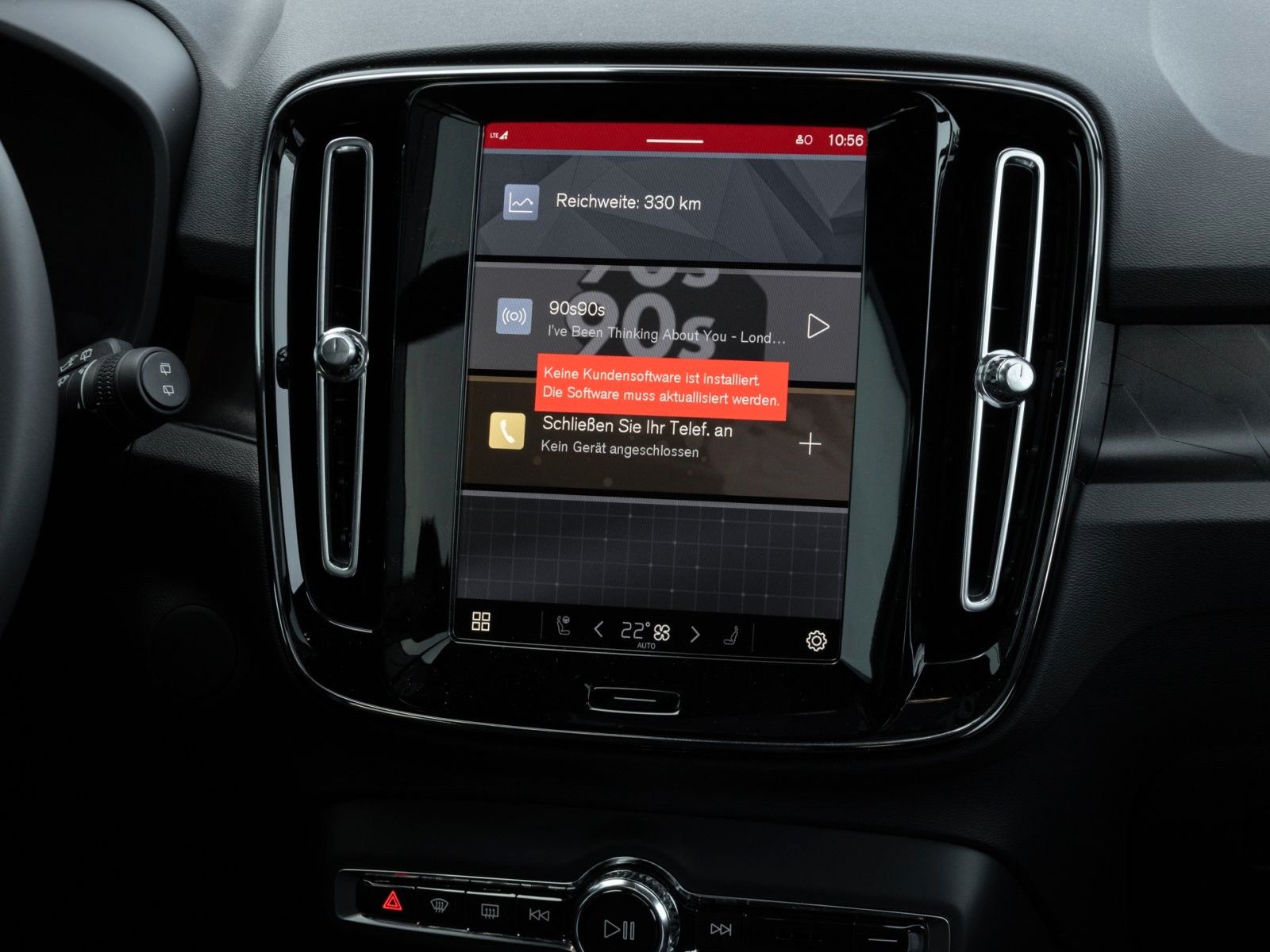 Fahrzeugabbildung Volvo XC40 Ultimate Single Motor Extended Range