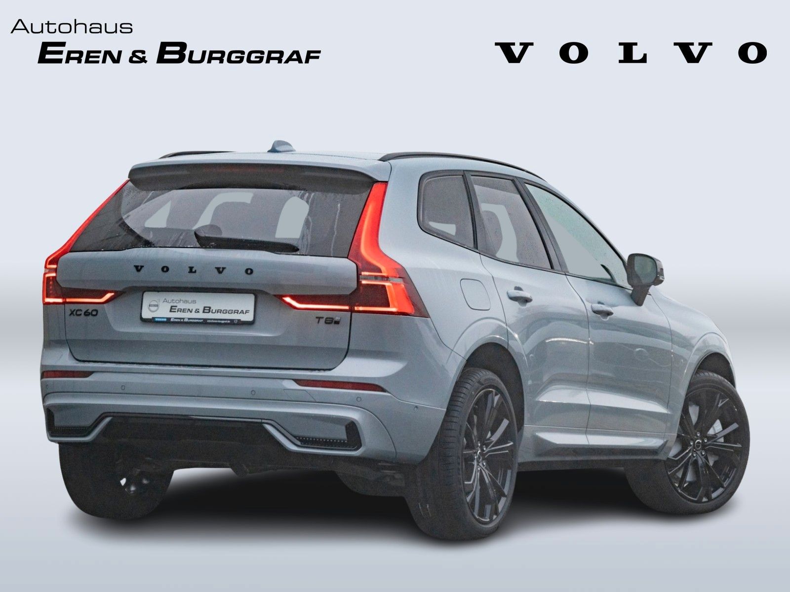 Fahrzeugabbildung Volvo XC60 Plus Black Edition Recharge Plug-In Hybrid